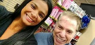 Atualmente, silvio também apresenta o programa roda roda jequiti. Silvio Santos Diz Que Silvia Abravanel Nao Tem Carisma Famosidades