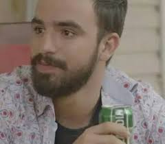 Que pasara con estos 4 hermanos y su padre maximo paredes que pensaban que  estaba muerto y esta vivo el estaba en estados unidos pero yo me pongo de  acuerdo con ogusto