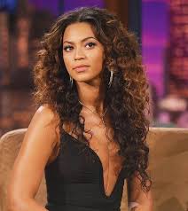 20 Stunning Curly Long Hairstyles Long Hair Styles Beyonce Hair Hair Styles