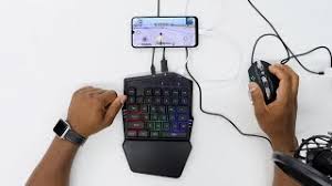 Combo mouse +teclado gamer +auricular gamer +mouse pad. Jugar Con Teclado Y Mouse Todo Los Celulares Free Fire Pubg Call Of Duty Fortnite Youtube