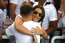 Analysis trippier deve ter lesionado a virilha em algum momento durante a parada, mas parece ser um problema menor. Who Is Kieran Trippier S Wife Charlotte How Long Has She Been Married To The England Defender And Do They Have Any Children