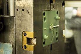 Molds From Prehistoric To 3d Printed To Completely Virtual Leo Injection Moulding Molding 3d Printing