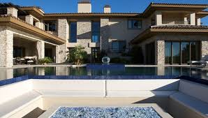 Estimates of mayweather's net worth range from $560 million to $1 billion, so maybe the. Homes Of The Highest Earning Celebrities Big Mansions Las Vegas Luxury Mansions