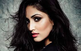 Image result for yami gautam in action jackson blue saree