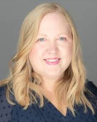 Amy Dowell's Instagram, Twitter & Facebook