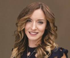 Kaitlyn Hoover's Instagram, Twitter & Facebook