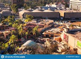 45 hollywood yıldızı ve kökenleri. Blick Uber Die Universal Studios Hollywood Von Oben Redaktionelles Stockfotografie Bild Von Szene Filme 160477707