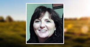 Denise Derouen's Instagram, Twitter & Facebook