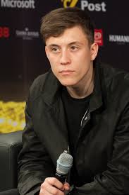 J'ai l'impression de décevoir dans the voice ! Loic Nottet Wikipedia