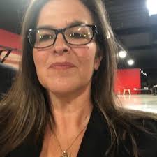 Annie Jacobsen (@AnnieJacobsen)