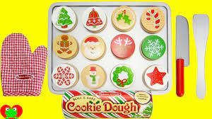 Amazon's choice for melissa and doug christmas cookies. Melissa And Doug Wooden Christmas Cookie Baking Playset Velcro Toys Youtube