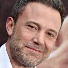 Ben about his preparation for the town (2010) and batman v superman: Ben Affleck Mit Neuer Freundin In Los Angeles Unterwegs Gala De