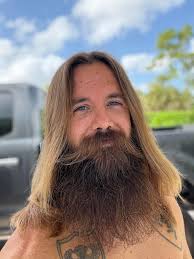 Where to donate quality wigs for cancer patients?