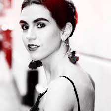 Beatriz Vaz (@abrv.95) • Facebook, Connect with friends