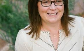 Lauren Varner's Instagram, Twitter & Facebook