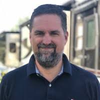 Malachi Bray's Instagram, Twitter & Facebook