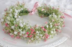 Ein Uppiger Haarkranz Mit Duftigen Schleierkraut In Weiss Und Rosa Auf Wunsch Angefertigt Bridal Flower Crown Flower Crown Wedding Bridal Flowers