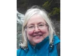 Cindy Fry's Instagram, Twitter & Facebook