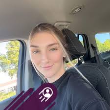 Are there any pet sitters available in the Golden Gate Estates area?