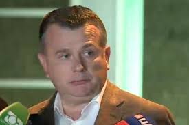 Dëshmia e ish-të burgosurit që u arratis/ Pasi më kapën ushtarët, një  shofer me emrin Foto, më futi një thupër metalike në plagën e plumbit