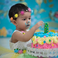 An inexpensive vinyl tablecloth will protect the floor. Cake Smash Delhi Shipra Amit Chhabra Photography Cake Smash Smash Cake Photoshoot Cake Smash Photography