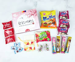 Korean Snack Box June 2019 Subscription Box Review Coupon Hello Subscription Korean Snacks Snacks Snack Box