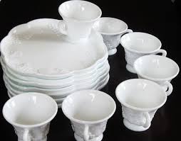 Learn to recognize milk glass by pattern. Vintage White Milk Glass Snack Sets Plates With Cups Grapes Vine Pattern Set Of 7 Milk Glass Decor White Milk Glass Milk Glass