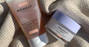 Use on dry skin to dissolve away makeup and grime, or on wet skin as you start your day. Honest Beauty Ich Habe 8 Produkte Fur Dich Getestet
