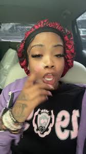 Novel Peter and Leora