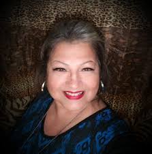 Bonnie Lessard's Instagram, Twitter & Facebook