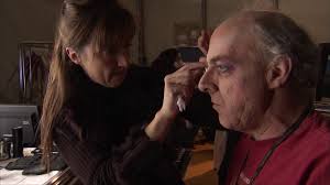 Quién está detrás del maquillaje de los artistas del Circo del Sol