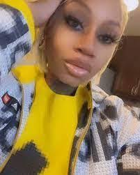 Shana Cain's Instagram, Twitter & Facebook