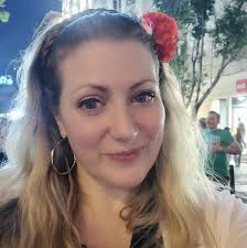 Hey everyone is there any activity today to meet up with international  people in Madrid as well as Spanish in groups ? I would like to make  friends and meet new people.