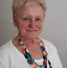 Dzień dobry, witam Państwa! Rozpoczynamy drugi dzień sejmowy. Wczorajszy  dzień rozpoczęliśmy od Mszy Świętej. Dziś również trzeba! Jest za co  dziękować Panu Bogu, jest też o co prosić!