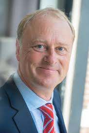 V&B Fliesen setzt strategischen Kurs mit neuer Führung fort