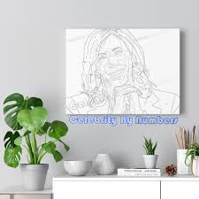 Užijte si tuto úžasnou uměleckou hru roku 2020 zdarma a pokuste se stát mistrem této jedinečné a úžasné hry. Paint By Numbers Canvases Of Your Favorite Celebrities Legends Sketched By Us Painted By You