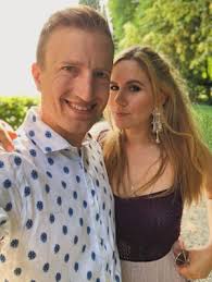 With over 110060+ followers, stefan busser is deemed as one of the popular. Bussi Heiratet Seine Debbie Blick