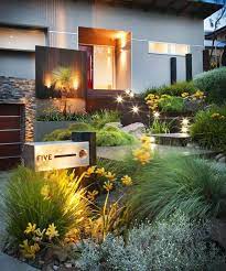 Get your favorite front yard landscape ideas inspired for your home. 65 Best Front Yard Landscaping Ideas Garden Designs 2021 Guide