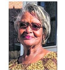 Wanda Mickens's Instagram, Twitter & Facebook