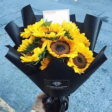 See more ideas about bloom, flower aesthetic, bouquet. Flower Delivery Manila Where To Buy Bouquets Cosmo Ph