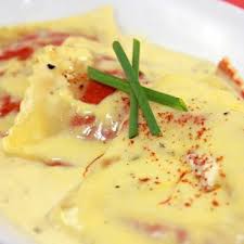 Lobster Ravioli With Saffron Cream Sauce Recipe Recipe Lobster Ravioli Recipes Food