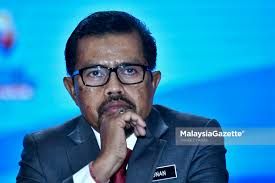 Waktu operasi pusat khidmat pelanggan di ibu pejabat jupem adalah seperti berikut: Cuepacs Minta Pekeliling Penebusan Awal Gcr 75 Hari Dikeluarkan