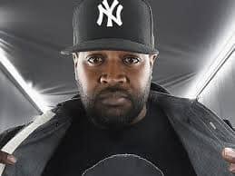 Rest in Peace Bro was one of the reasons why our knees are hurting in our  30s 😭🙏🏾