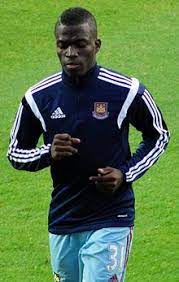 2,30 m €* nov 4, 1989 in san lorenzo, ecuador. Enner Valencia Wikipedia