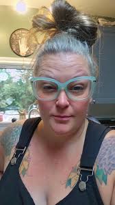 Kim Downs (@kimmyd1981)