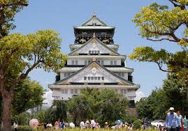 More than 2,5 million people visit osaka castle every year. Japan Pm Shinzo Abe Slammed For Calling Lift Installation At Osaka Castle A Mistake South China Morning Post