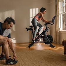 $150 off accessories with peloton bike order, now thru mother's day.* Peloton Indoor Fitnessbike Mit Online Streaming Kursen