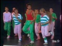 Elle date de 2008, bernard tapie est soupçonné d'avoir bénéficié de plus de 400 millions d'euros du crédit lyonnais et est maintenant jugé pour escroquerie. Portrait Gym Tonic Bernard Tapie Archive Video Ina Video Dailymotion