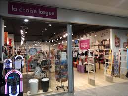 Retrouvez les horaires, les jours d'ouverture, ainsi que les promotions et les actualités de l'enseigne. Mapstr Shopping La Chaise Longue Brussel Shopping