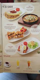 Domino's pizza datang ke indonesia semenjak 2008, lewat outlet pertama mereka di. Smoking Area Picture Of Pizza Hut Juanda Jakarta Tripadvisor